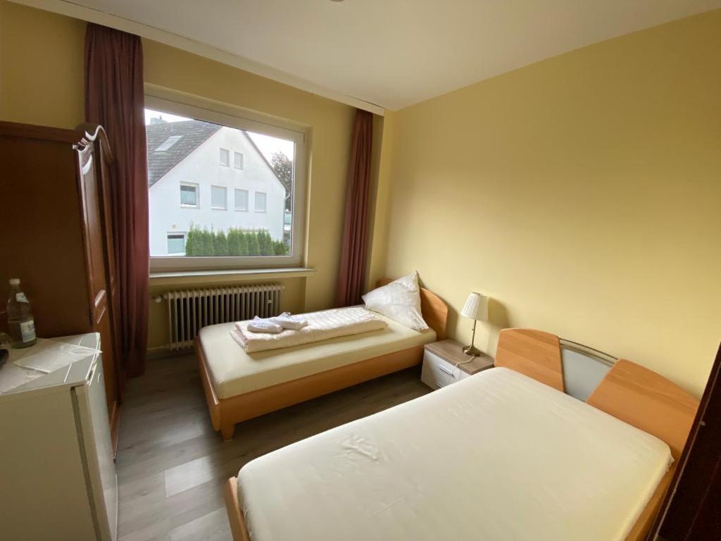 Taverna Hotel Roemerkrug Hannover Esterno foto